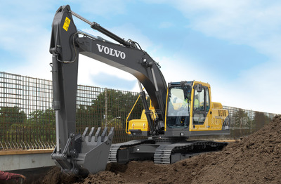 沃尔沃建筑机械与通讯设备的协同摄影艺术